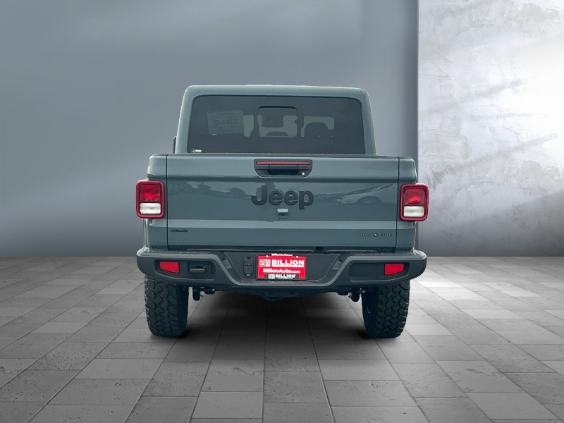 2025 Jeep Gladiator