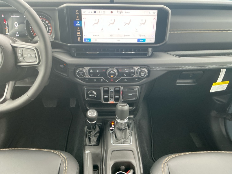 2025 Jeep Gladiator