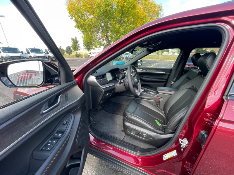 2025 Jeep Grand Cherokee L