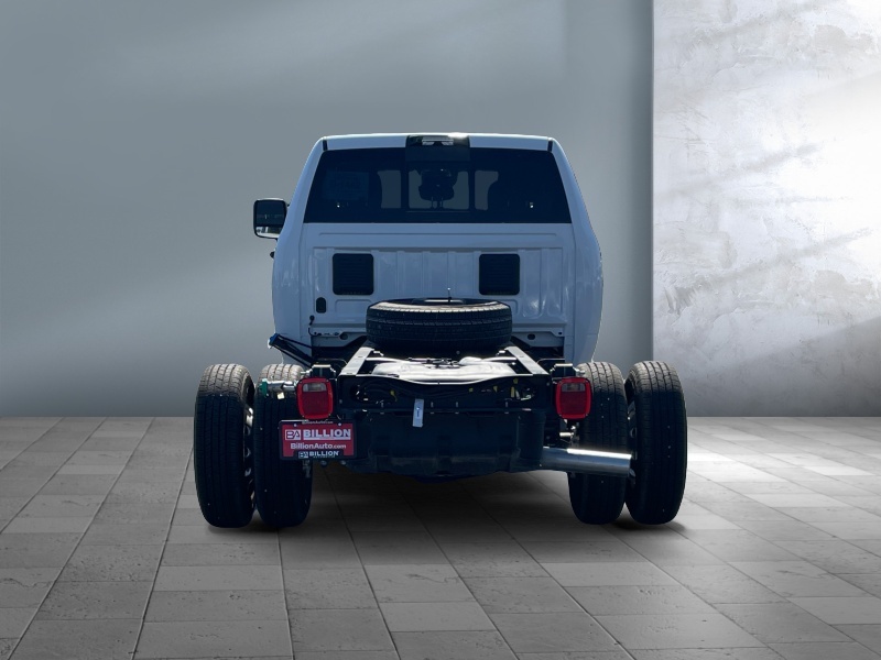 2026 Ram 3500 Chassis Cab