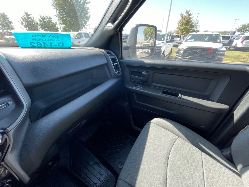 2026 Ram 3500 Chassis Cab