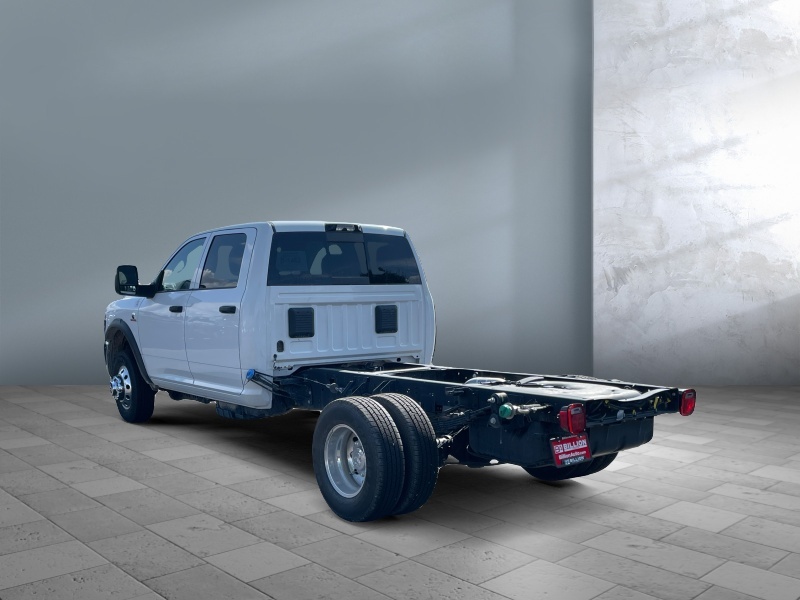 2026 Ram 3500 Chassis Cab