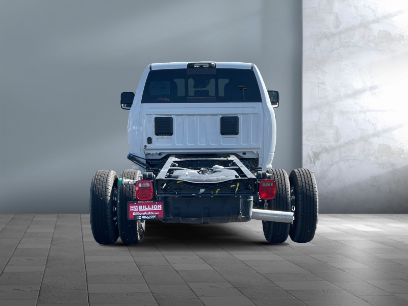2026 Ram 3500 Chassis Cab