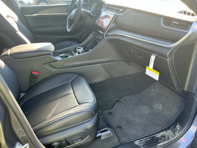 2025 Jeep Grand Cherokee L