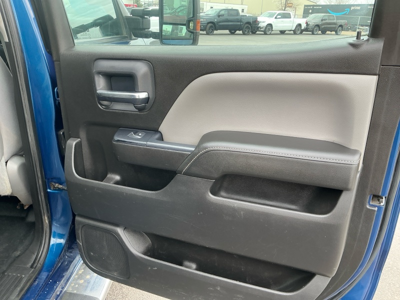 2015 GMC Sierra 3500HD available WiFi