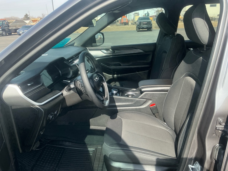 2025 Jeep Grand Cherokee L