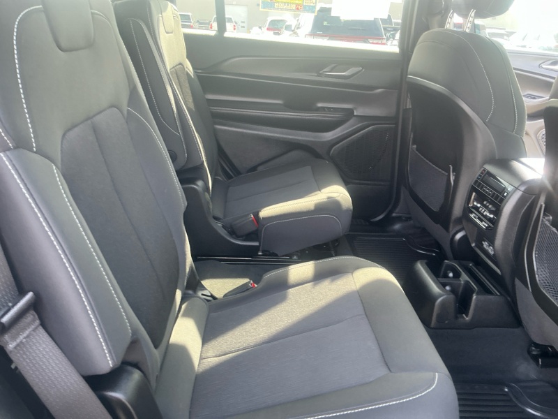 2025 Jeep Grand Cherokee L