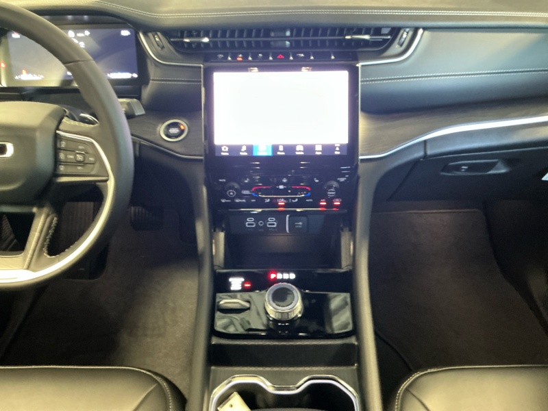 2025 Jeep Grand Cherokee L