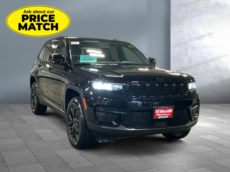New 2025 Jeep Grand Cherokee Laredo SUVs