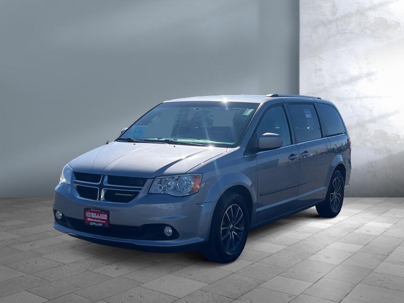 Used 2017 Dodge Grand Caravan SXT Van