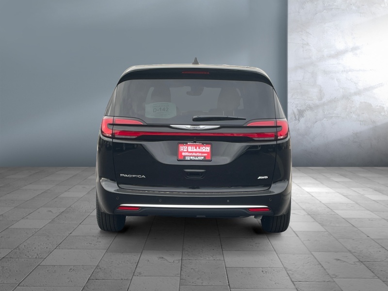 2026 Chrysler Pacifica