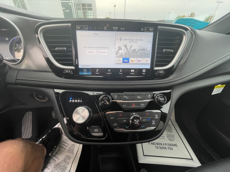 2026 Chrysler Pacifica