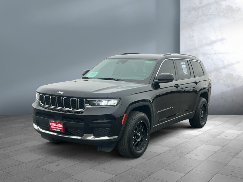 Used 2021 Jeep Grand Cherokee L Laredo SUVs
