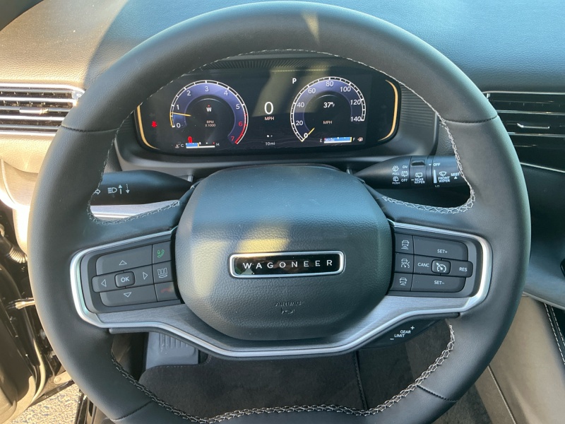 2025 Jeep Wagoneer L