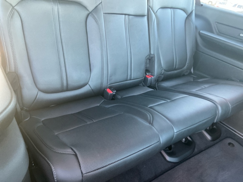 2025 Jeep Wagoneer L