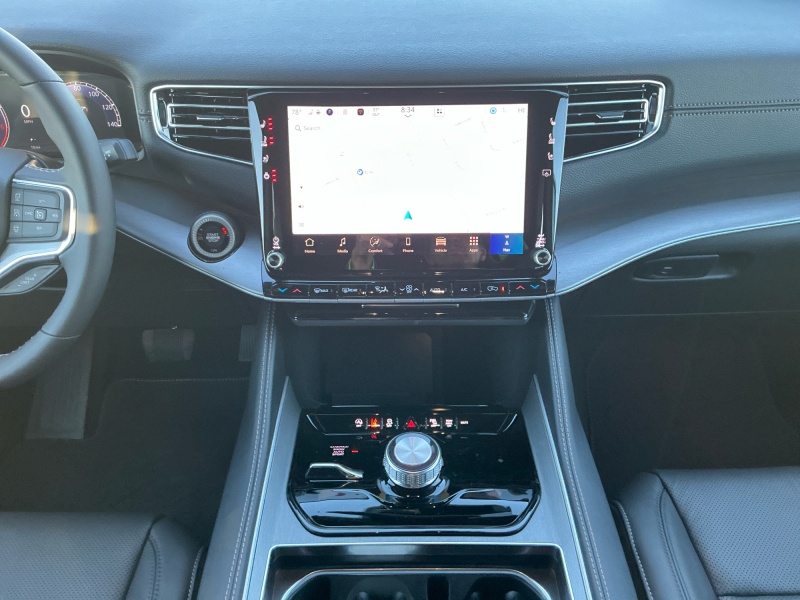 2025 Jeep Wagoneer L