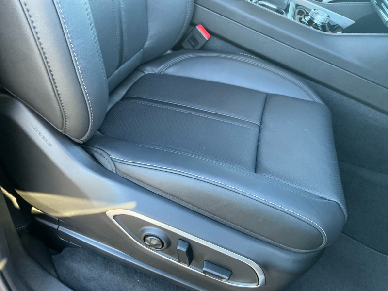 2025 Jeep Wagoneer L