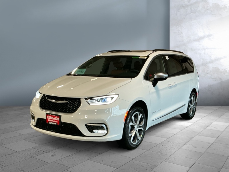 New 2026 Chrysler Pacifica Pinnacle Vans