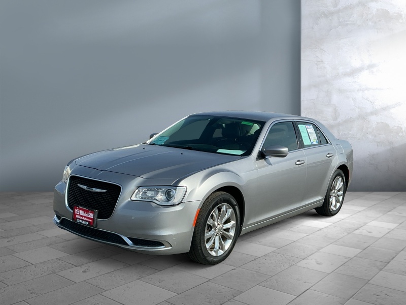 Used 2016 Chrysler 300 Limited Car