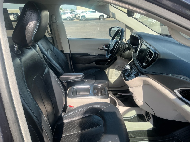 2021 Chrysler Pacifica