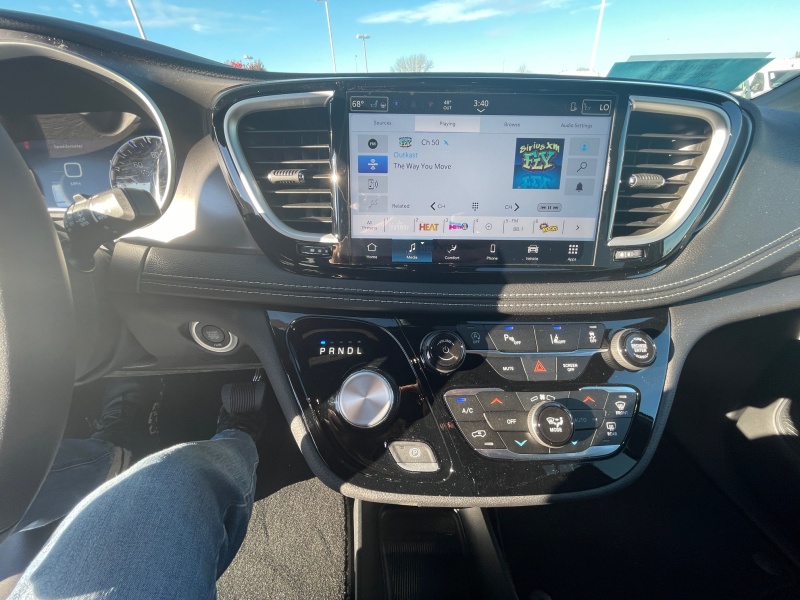 2026 Chrysler Pacifica