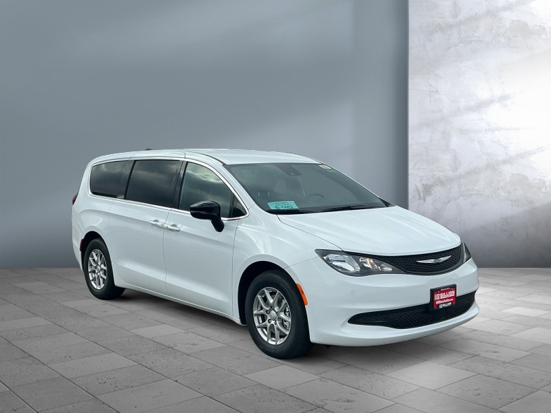 2026 Chrysler Voyager