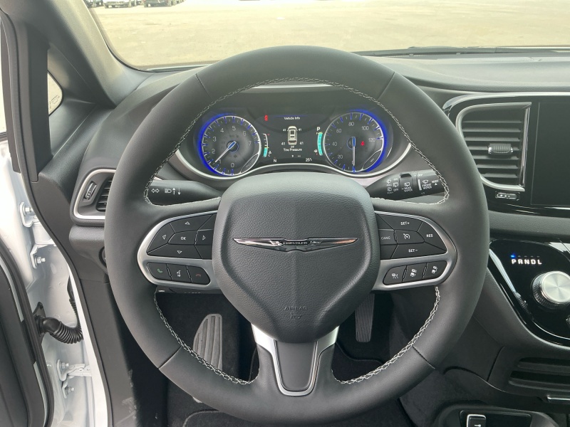 2026 Chrysler Voyager