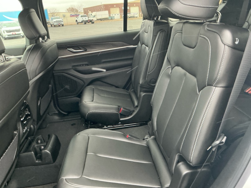 2025 Jeep Grand Cherokee L