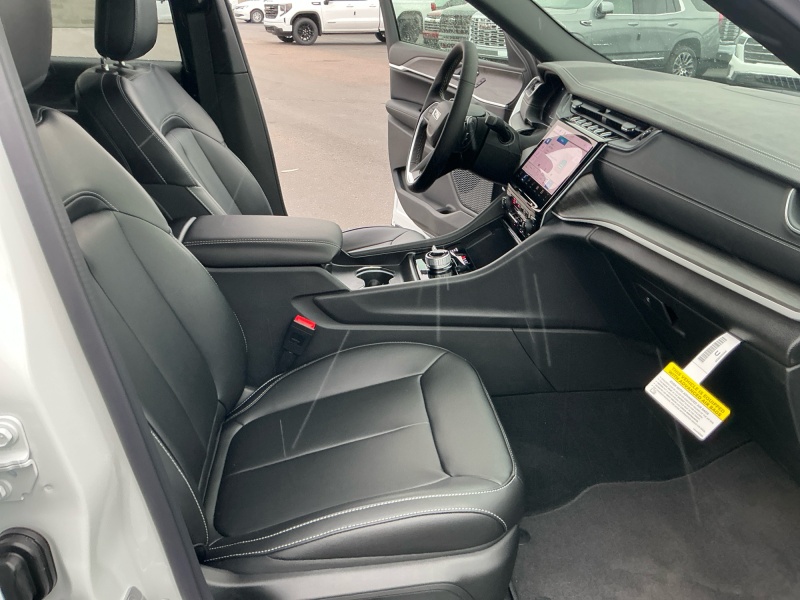 2025 Jeep Grand Cherokee L