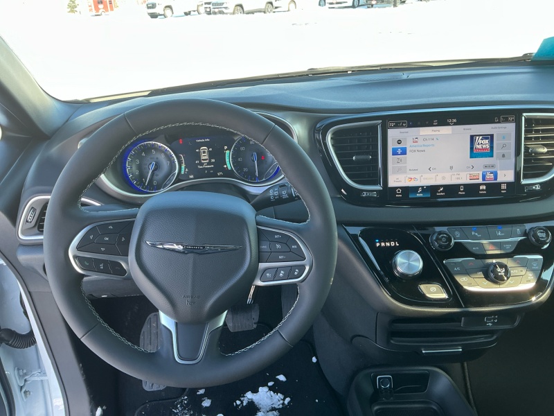 2026 Chrysler Voyager