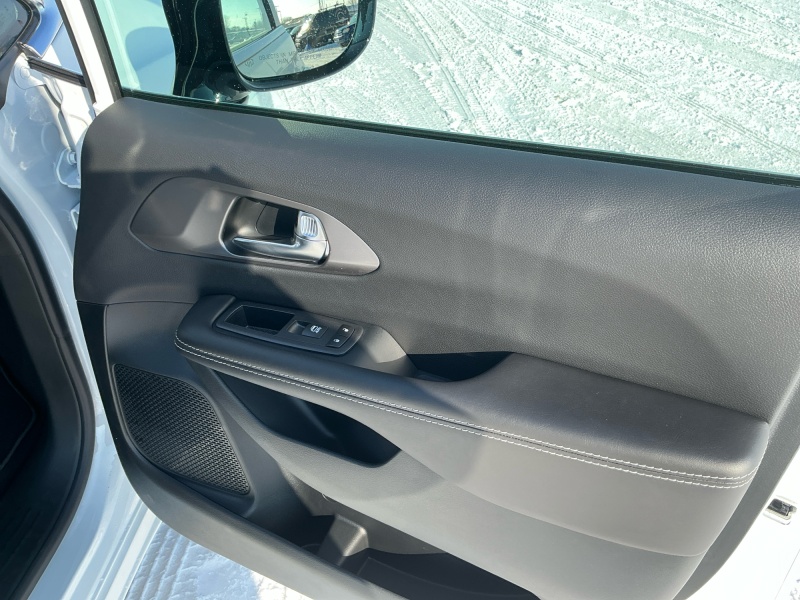 2026 Chrysler Voyager