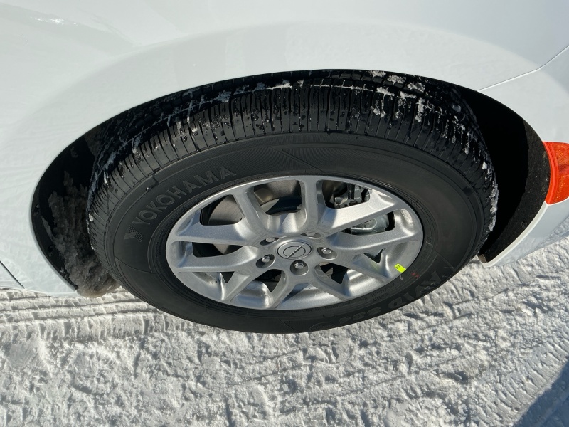 2026 Chrysler Voyager