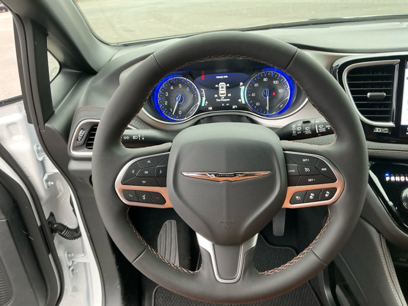 2026 Chrysler Pacifica