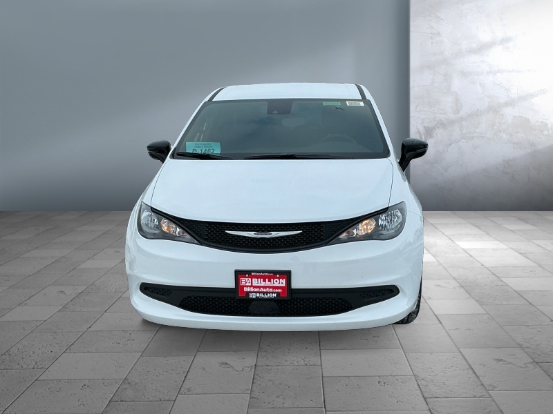 2026 Chrysler Voyager