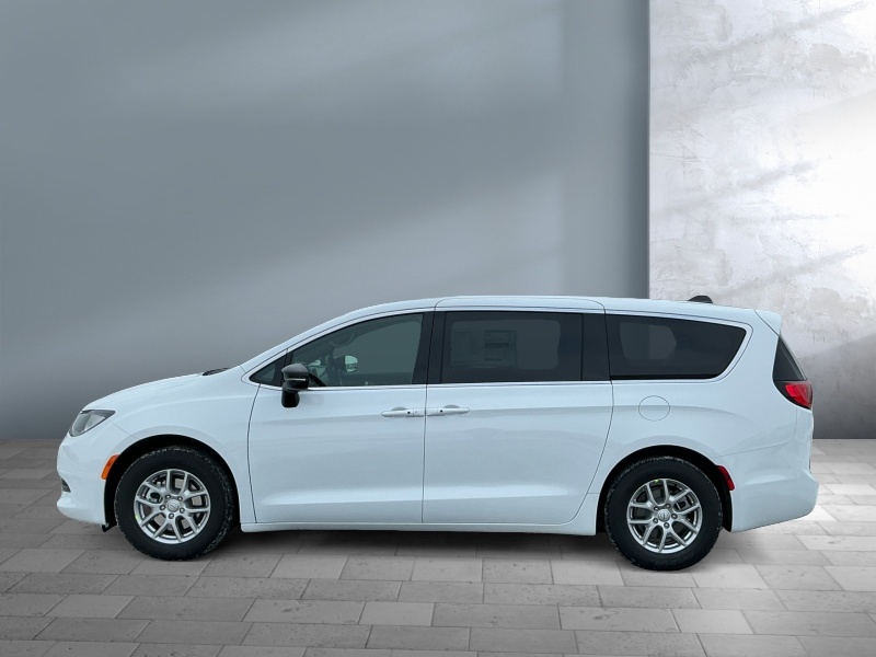 2026 Chrysler Voyager