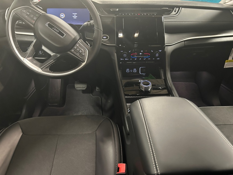 2025 Jeep Grand Cherokee L