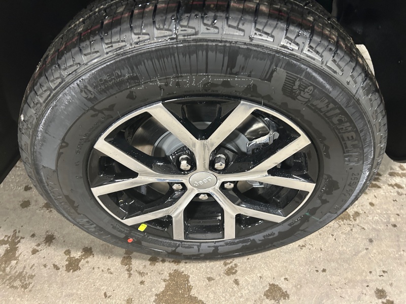 2025 Jeep Grand Cherokee L