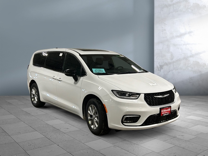 2026 Chrysler Pacifica