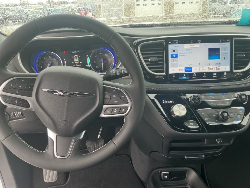 2026 Chrysler Pacifica