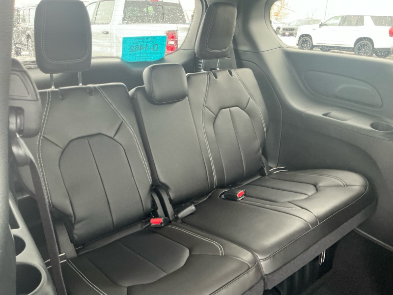 2026 Chrysler Pacifica