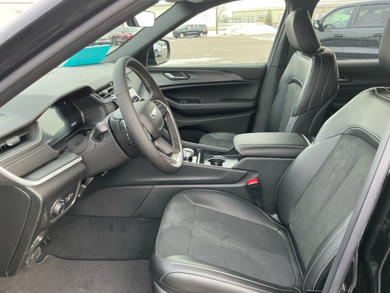 2025 Jeep Grand Cherokee L