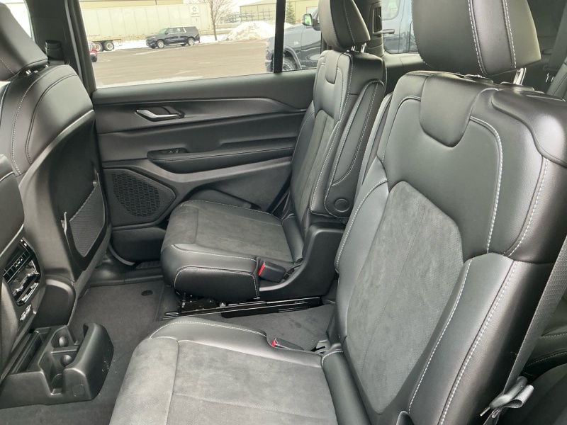 2025 Jeep Grand Cherokee L