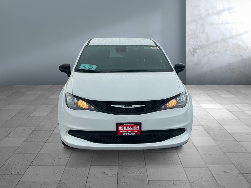 2026 Chrysler Voyager