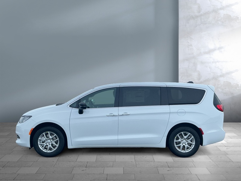 2026 Chrysler Voyager