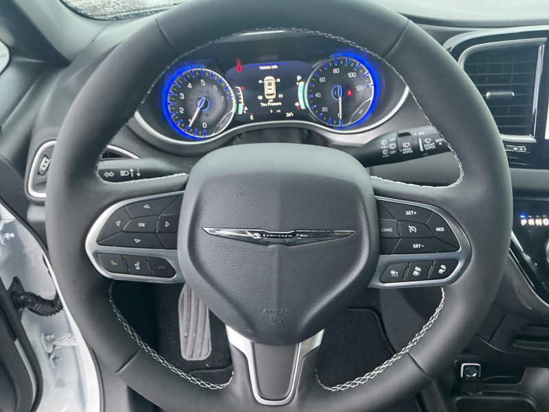 2026 Chrysler Voyager