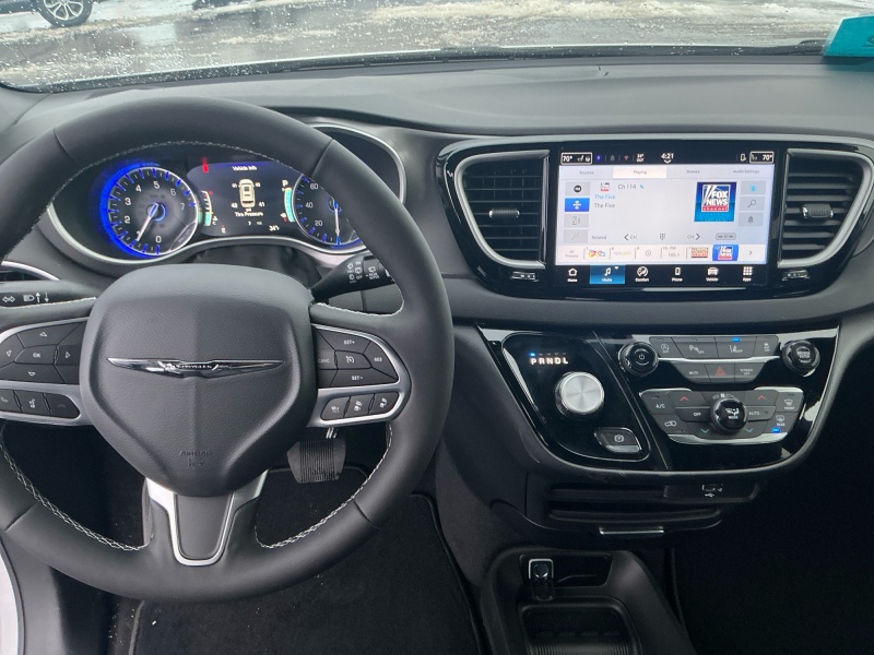 2026 Chrysler Voyager