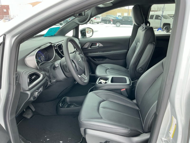 2026 Chrysler Pacifica