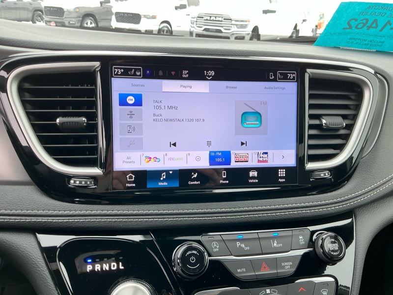 2026 Chrysler Pacifica