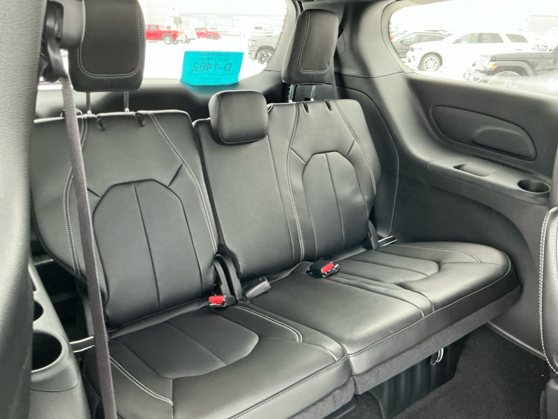 2026 Chrysler Pacifica