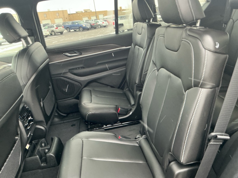 2025 Jeep Grand Cherokee L